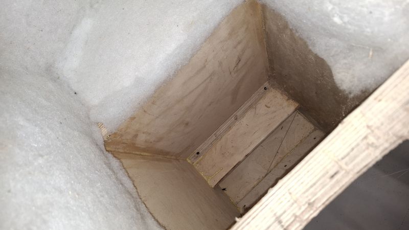 Brukt! Basskasse i Finer for 1x 12