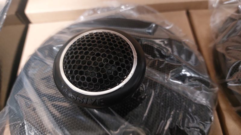 Massive Audio MK5 5,25