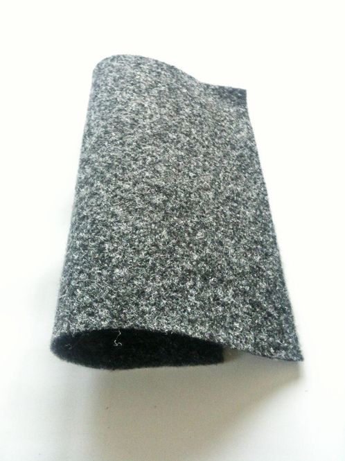 Hovedbilde Teppe Grå. Bredde 137cm. Bekledning filt. 