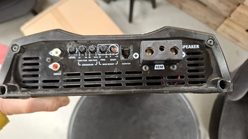 Brukt! Taramps MD12000.1 12000wRMS i 1ohm, 7200wRMS i 2ohm. 